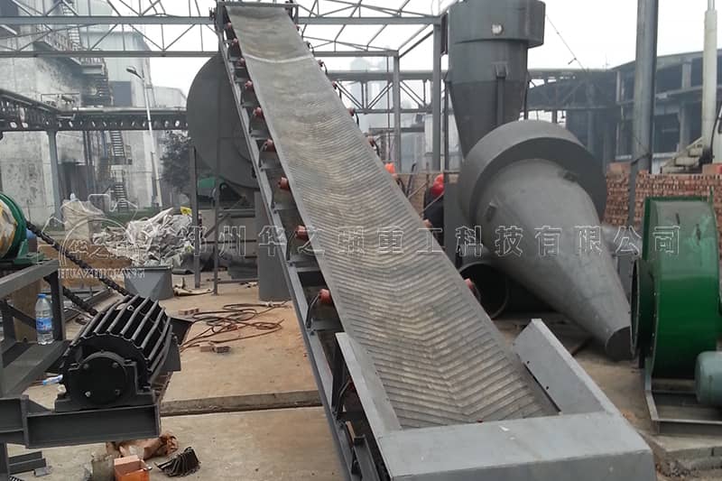 陜西有機(jī)肥設(shè)備生產(chǎn)線現(xiàn)場(chǎng) 陜西有機(jī)肥設(shè)備生產(chǎn)線現(xiàn)場(chǎng)